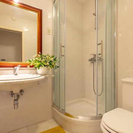 Charming David Apartment *