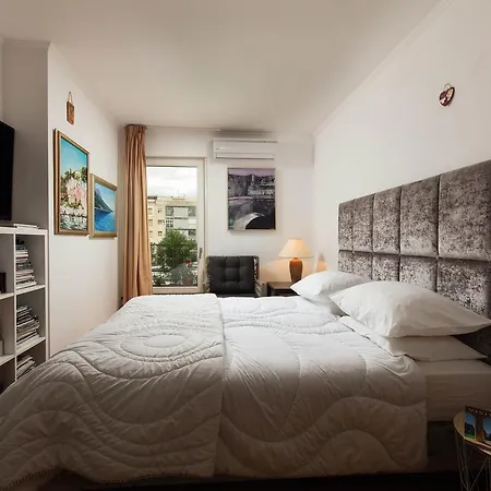 Charming David Apartment *